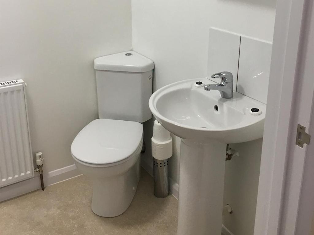 סקגנס Premier Hotel Not Premier Inn מראה חיצוני תמונה